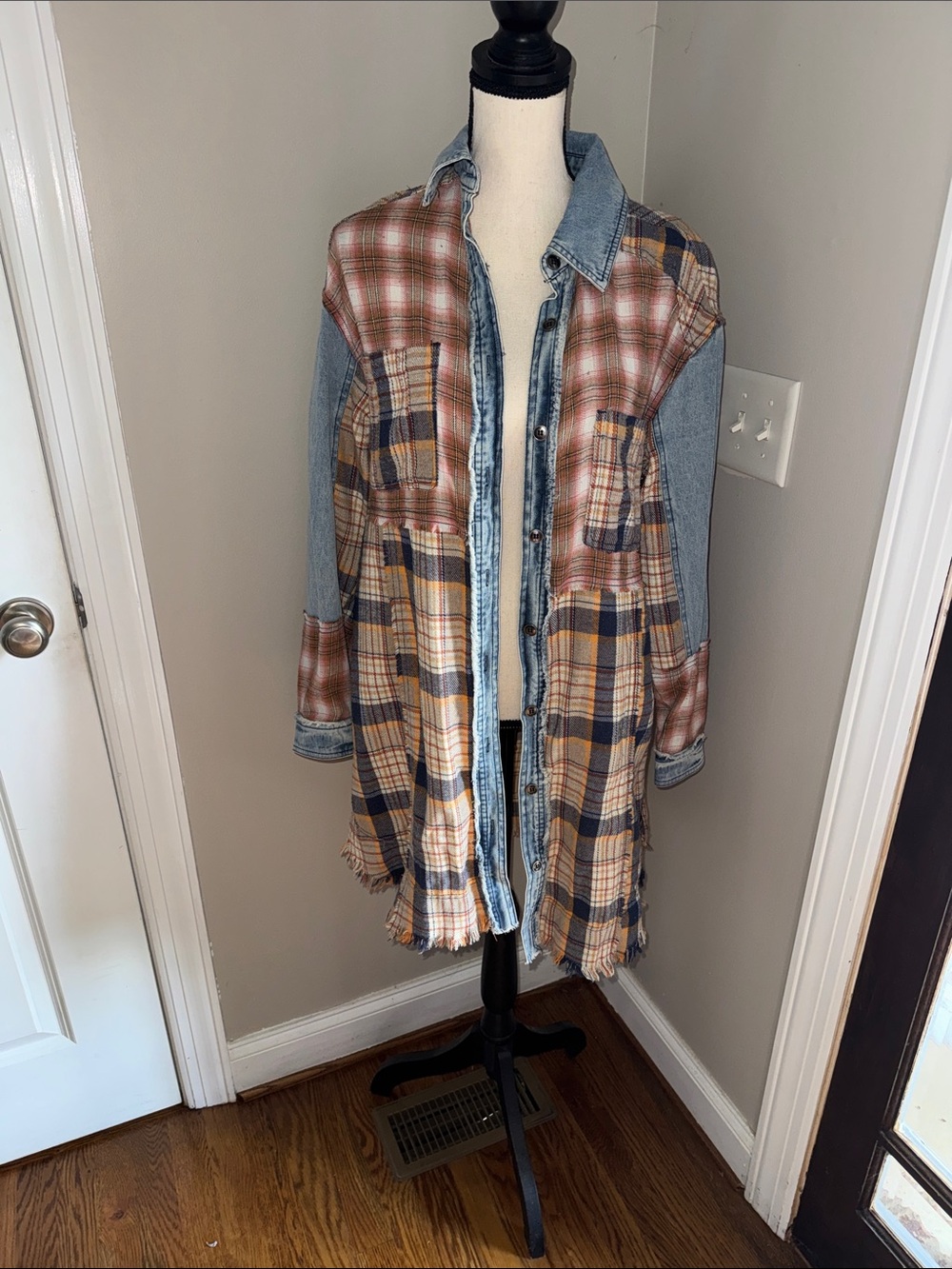 gimmicks by BKE Plaid & Denim Patchwork Shacket - Blue & Brown